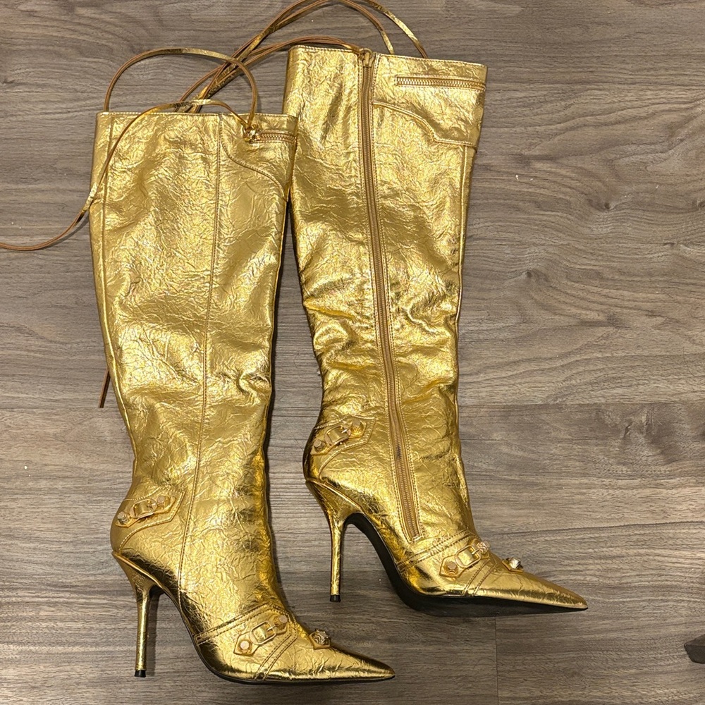 Fashion Nova Shimmering Gold Heeled Boots